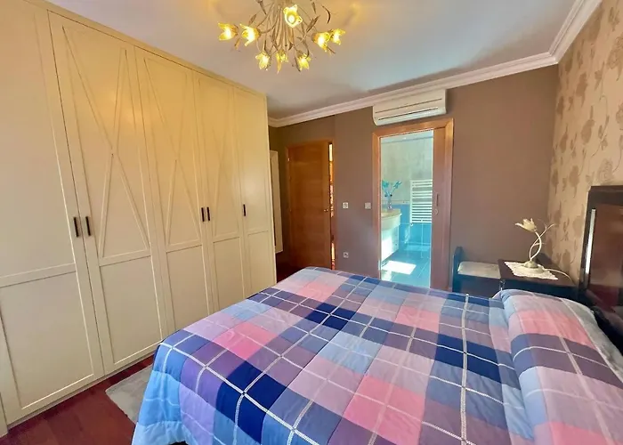 Apartment Katorse , 2 , 2 Banos Y Ascensor *