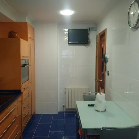 Katorse , 2 , 2 Banos Y Ascensor Apartment *